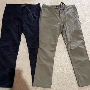 686 Relaxed fit everywhere pants size 34/32 new without tags.